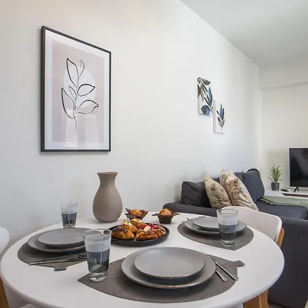 Ophelia Living Apartment