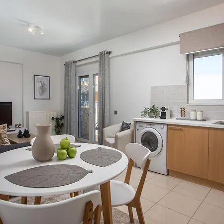 Ophelia Living Apartment